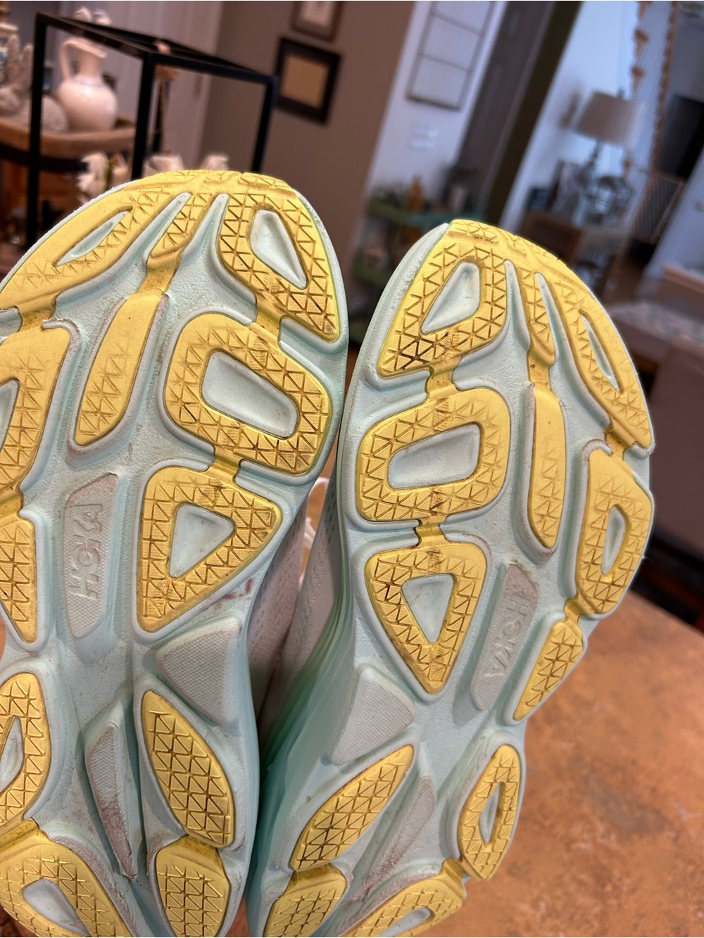 Hoka One Bondi 8 Running Shoe Blanc/Sunlit Ocelon Colorway - Picture 11 of 11